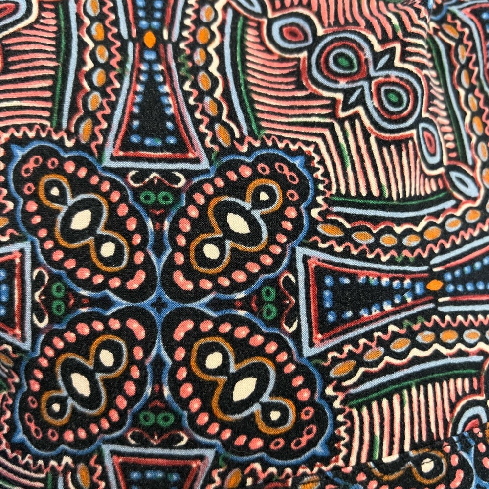 LuLaRoe One Size Multicolor Patterned Leggings. - Picture 2 of 3